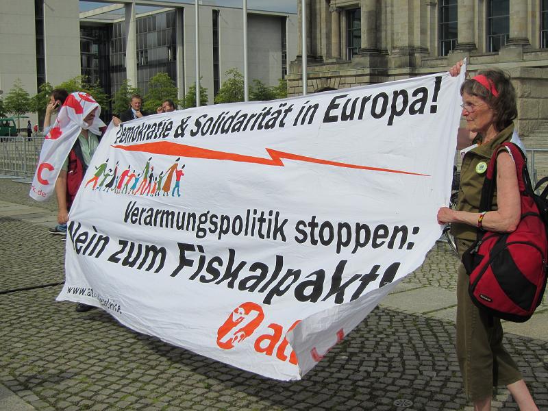 Demonstration gegen ESM und Fiskalpakt